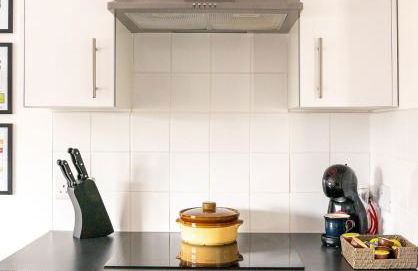 #09 Stylish 2 bed Apart - Sleep 5 - fast Wi-fi - BHX NEC- " Perfect for Contractors and Families - Free Parking" - Foto 10