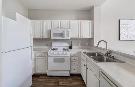 Landing Modern 1BD Tennis Court Clubhouse - Foto 39