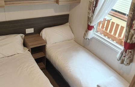 Aberdunant Caravans Direct - Photo 7