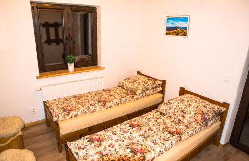 Domek "PRZYBYSZÓWKA" Bieszczady - Foto 26