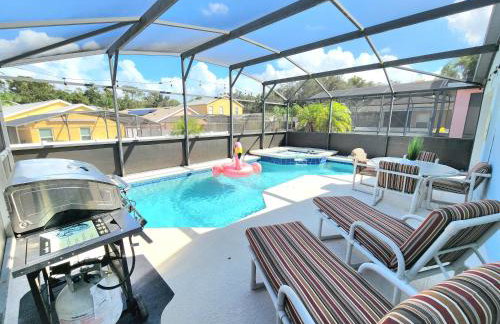 Orlando villa private pool/hot tub close to Disney - Foto 4