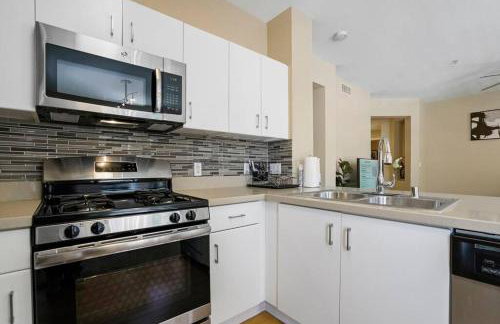 Luxury 2BR/2BA!5Min to Disney! Angelstadium! HondaCenter. - Photo 17