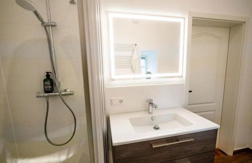 4 Zimmer hochwertig saniertes Cityapartment ruhig gelegen - Foto 67