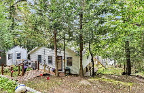 Gables End Escape Lakefront Dock Kayaks - Photo 47