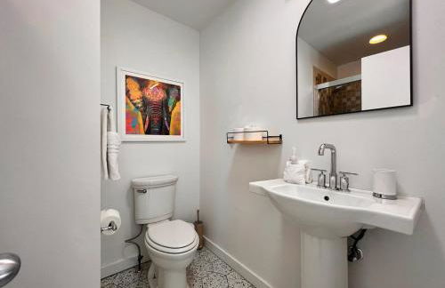 Luxury Woodstock Retreat Hot tub heated pool - Foto 18