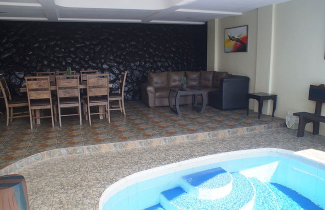 Avana Hills Tagaytay - Foto 33