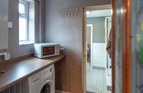 Charming Cottage in the Heart of Newport - Pass the Keys - Foto 23