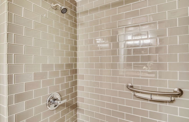 Ocean Oasis by Ryson Vacation Rentals - Photo 3