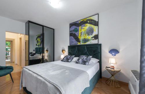 Villa Ragusea With a Private Beach - Photo 50