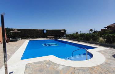 APARTAMENTO DUPLEX con piscinas y MARAVILLOSAS VISTAS AL MAR - Photo 11