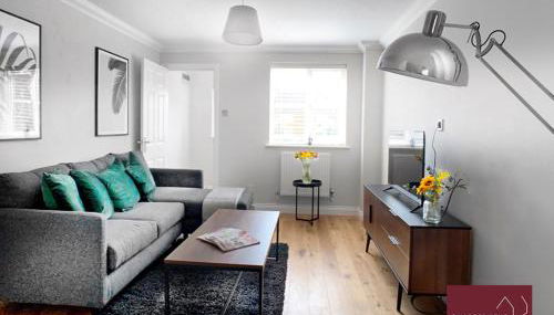 Wokingham 2 Bedroom Flat - Private Entrance - Foto 3, Other