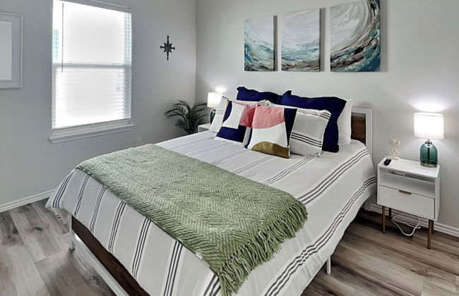 Pelican's Perch by Miss Kitty’s - Photo 29