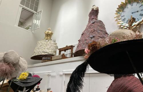 ‘Museum Loft’ Scotland’s Wee Hat Museum - Photo 9