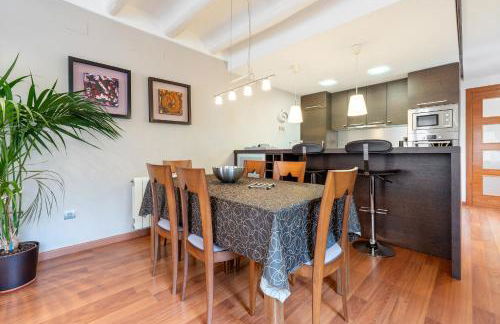 Hauzify I Apartaments La Plaça - Foto 7