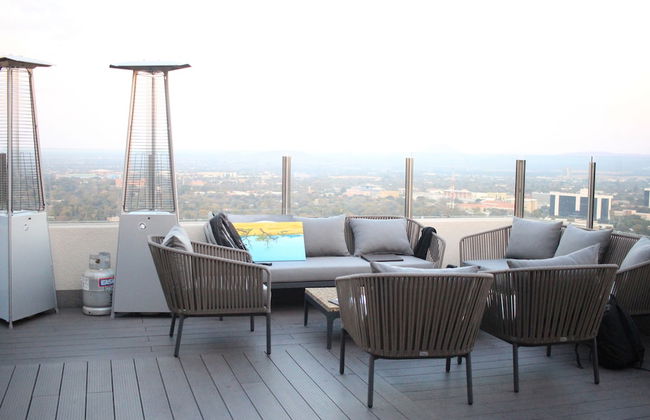 Tower Bliss Studio Apartment - Foto 26