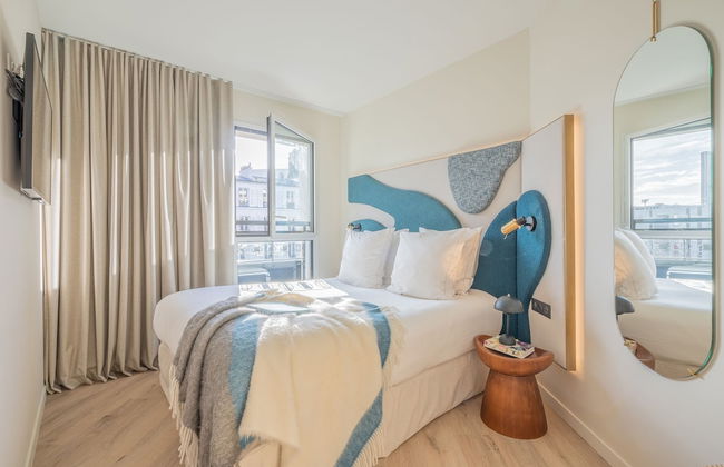 Yuna Porte Maillot - ApartHotel - Photo 47