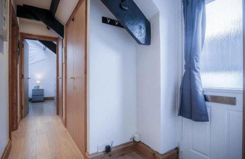Cosy At The Mews - 2 Bedroom Apartment - Tenby - Foto 74