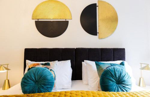 #57 Central Taunton 2BR APT - Sleeps 6 - 5 mins to Taunton Player Ready 2 - "Perfect For Contractors and Families - Free Parking" - Foto 26