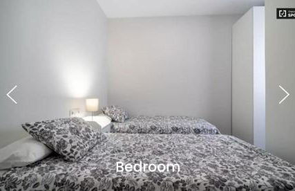New! Designer apartment in center with fast Wi-fi - Photo 17