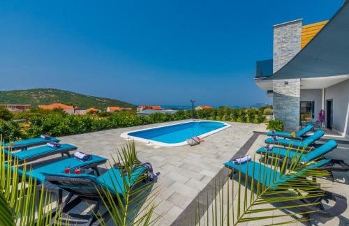 Luxury Villa Bava-5minutes to center - Foto 4