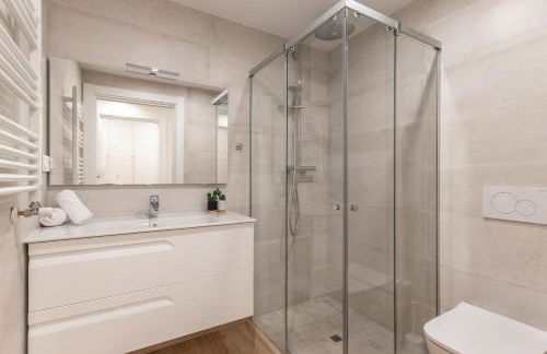 Nuevo y Luminoso en Plaza Moyua - Foto 21