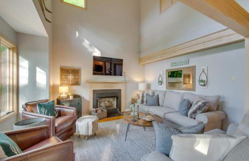 Serene Hideaway with Views, 1 Mi to Hike and Ski! - Foto 5