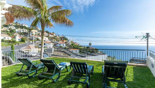 Casa Do Dino - Photo 5, sunbed, Garden view