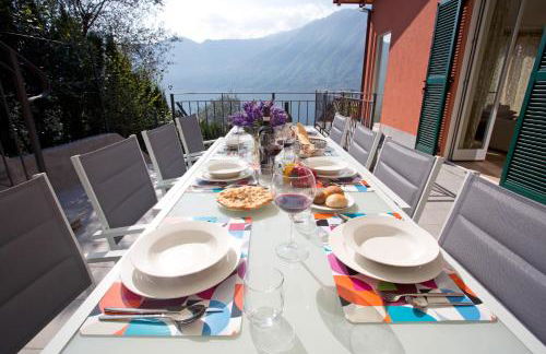 State of the art home suite with 180 degree panoramic lake view, pool and spa sleeping up to 10 guests by Italian Apartments - Foto 13