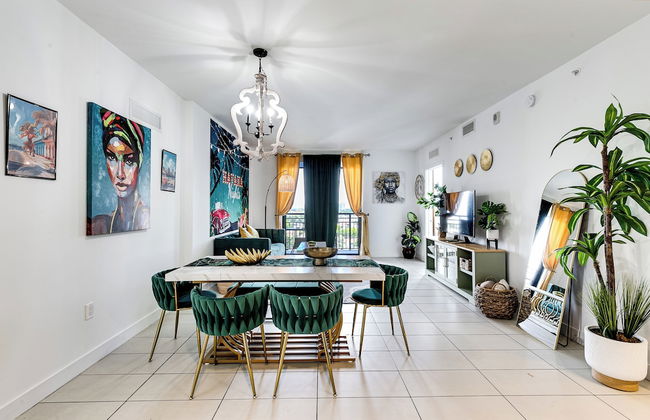 New 3 Bed 2 Bath In The Little Havana - Photo 1