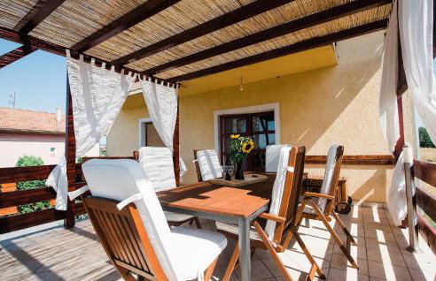 Stunning Home In Velika - Photo 12