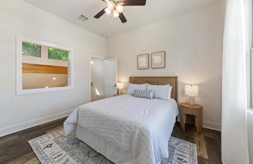 Modern King Bed Patio Central Lafayette - Foto 12