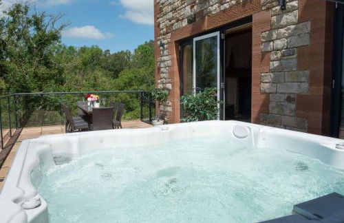Orchard House, Castle Carrock, luxurious, characterful cottage with hot tub and countryside views - Foto 32