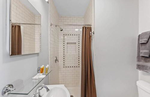 Stylish Myers Park 2 br with Screened Porch - Foto 19