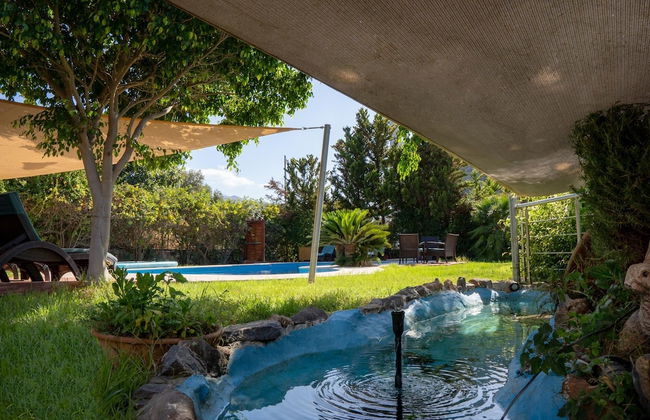 Iris Stone Built Villa - Foto 27