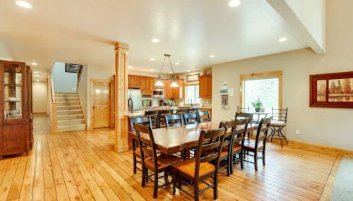 Indoor Entertainment Forested Sunriver Retreat! - Foto 4