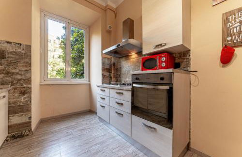 Claudio Flat - Metro Re di Roma & Wi-Fi - Foto 3