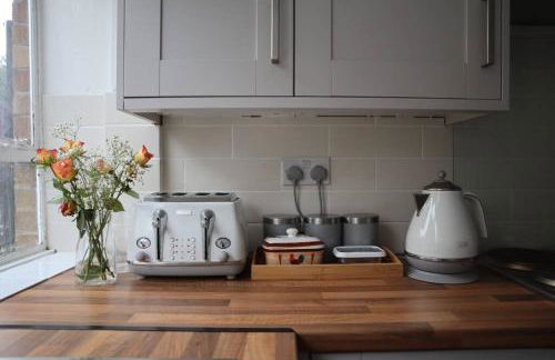 Charming 3Bed Home in High Barnet - Foto 10