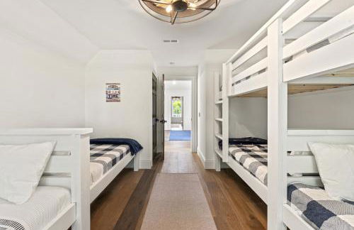 Lakeside Retreat Sleeps 22 Dock Grill Game Room - Foto 42