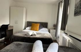 6 Bedrooms Entire Property in Central London - Foto 50