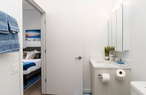 Peaceful Beachfront Loft Rooftop Gym - Photo 13