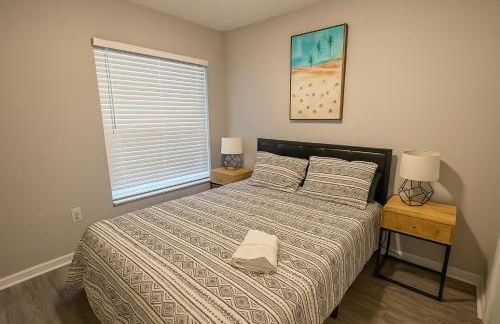 Heated Pool & Bathtub 4BR Near Disney - Foto 55