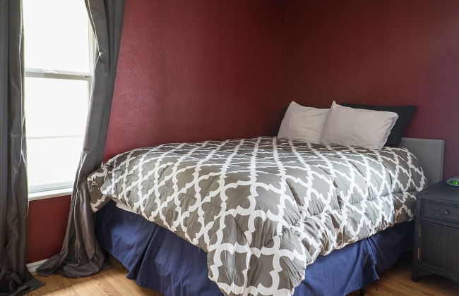 Cannabis Castle Historic Home in Baker District - Foto 4