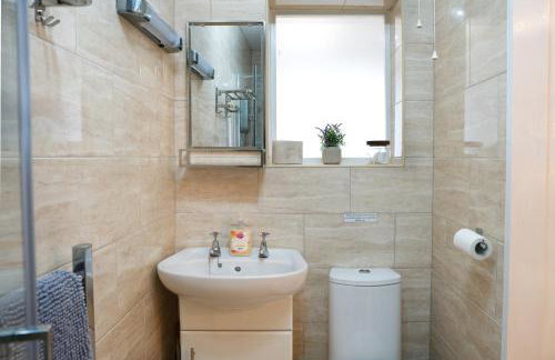 Athelas, self catering cottage - Photo 23