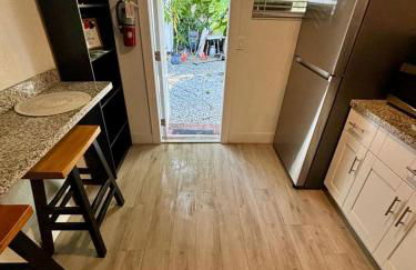 Quiet & Centrally located House - PRIVATE PARKING, LAUNDRY AND STORAGE FOR LUGGAGE - Foto 28