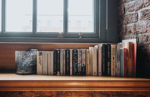 Liverpool Warehouse Flat - Sleeps 5, WiFi, Free On-Site Parking - Foto 45