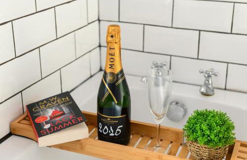 Asher Suite - Cozy 2BR Home with Parking & WIFI - Foto 5