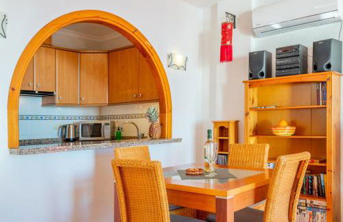 180-degrees sea view with pool - Foto 8