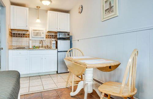 Walk to Old Orchard Pier Cozy Beachfront Condo! - Foto 10