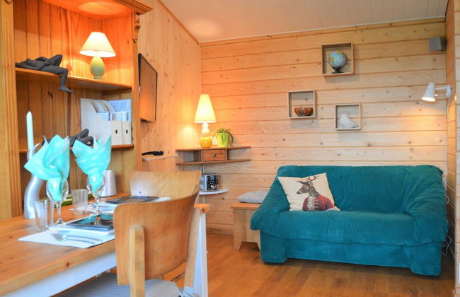 Pleasant Chalet in Anhee in a Charming Area - Foto 11