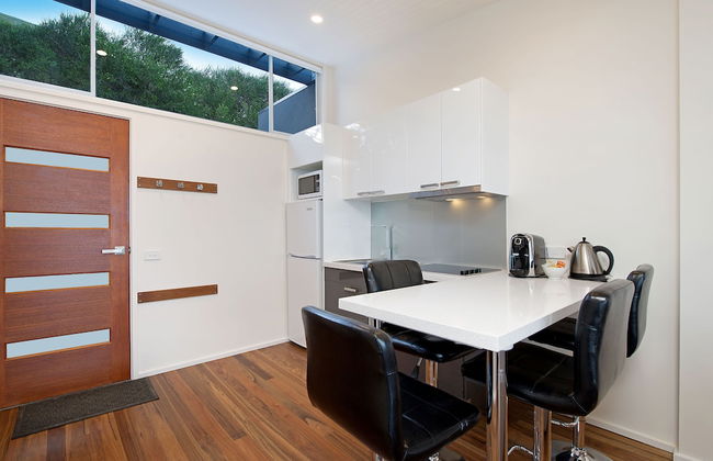 Seafarers Getaway - Photo 7